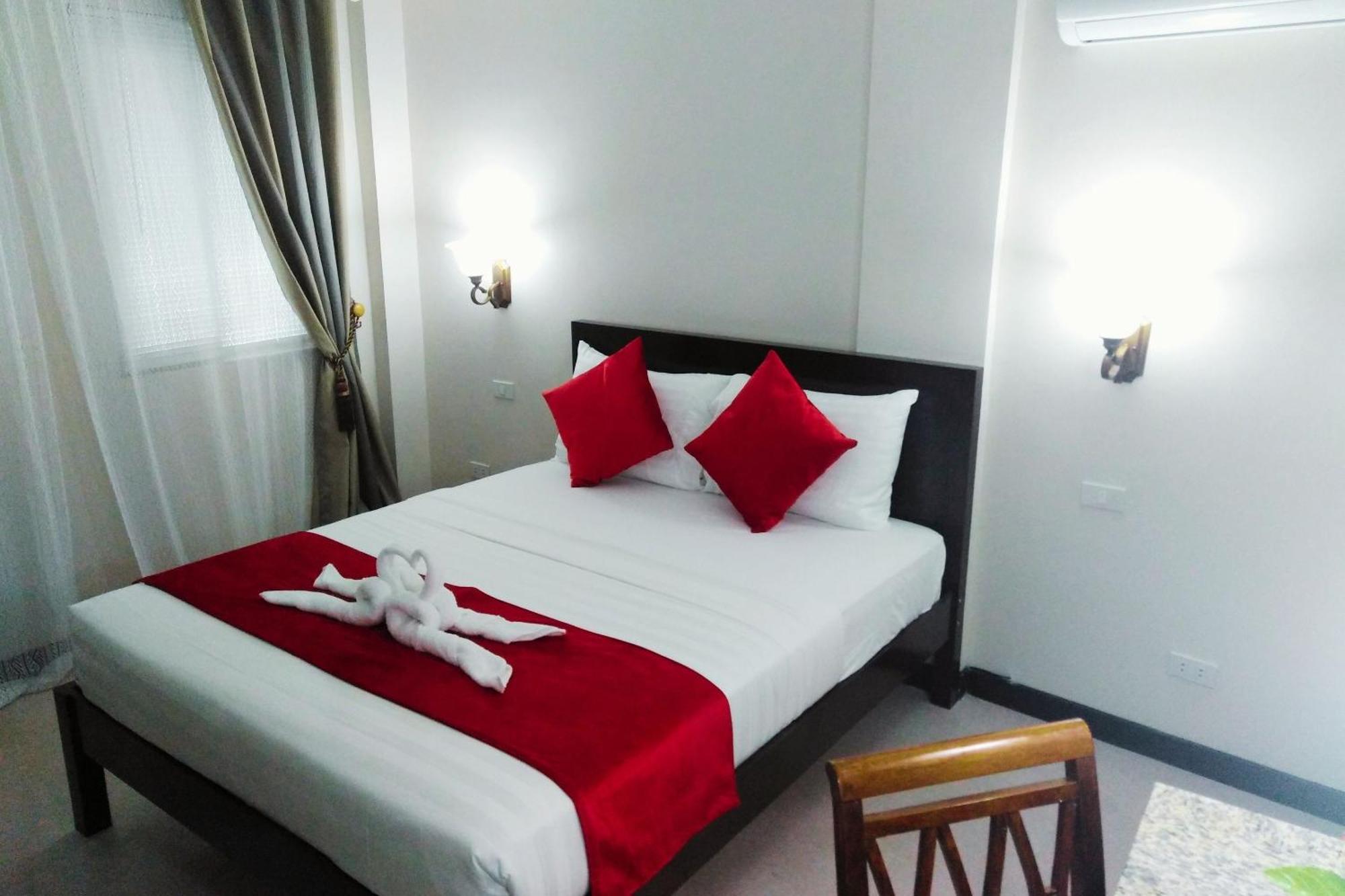 Venezia Suites Hotel Iloilo Pokój zdjęcie