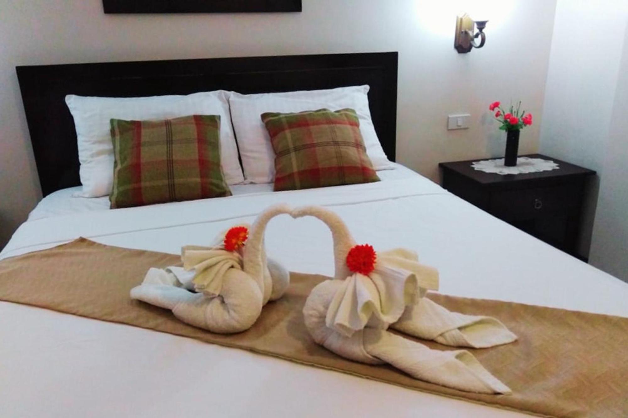 Venezia Suites Hotel Iloilo Pokój zdjęcie
